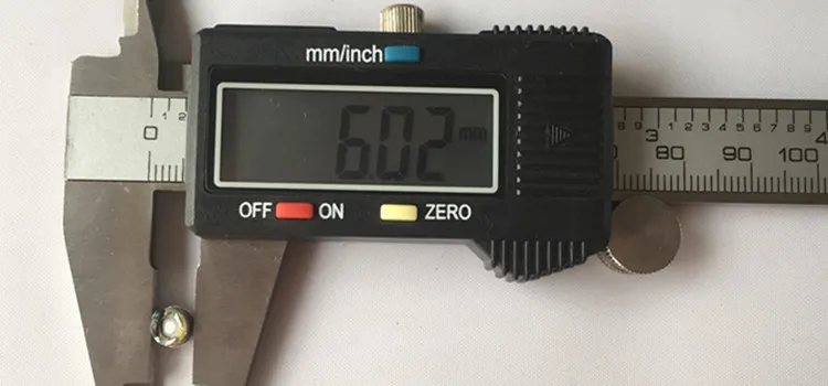 Ban đầu 6 mét điều khiển 6 mét đơn vị loa bass sốt đơn vị 4 cái