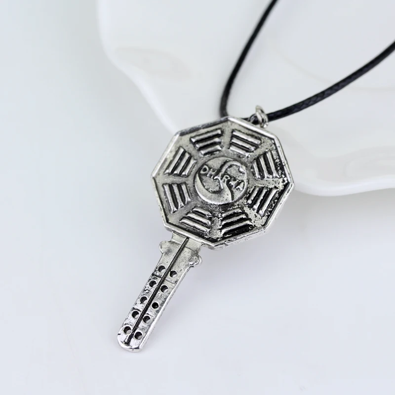 dongsheng Octagon Key Pendant Necklace Lost The Dharma Station Swan Charm Rope Chain Necklace For Men Women Gifts