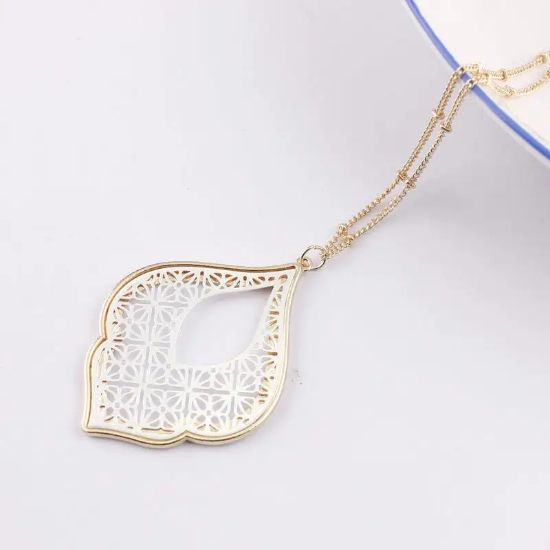 Filigree Morocco Teardrop Necklace for Women