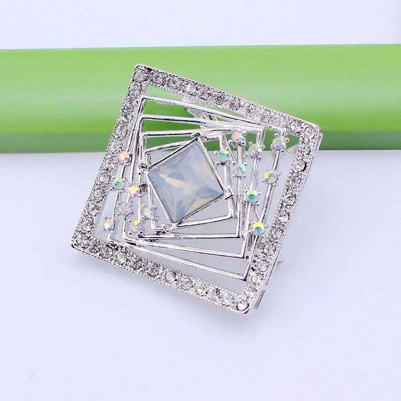 TANGTANG Pin Badges Brooch With Rhinestones Square Brooches Silver Color Crystal Womens Jewellery Metal Charming Brooch Pin Gift