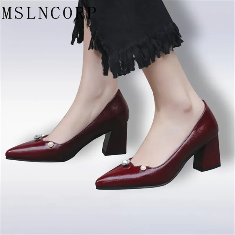 

Plus Size 34-47 Fashion Casual Women Pumps Pointed Toe Wedding Office Dress Party Slip-on Lady Pump four seasons Crystal Shoes