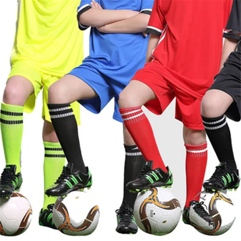 3pcs High Elastic Children Soccer Sport Stockings,Middle School Student knee-length Football Long Socks for 22-35 Yards Boy&Girl