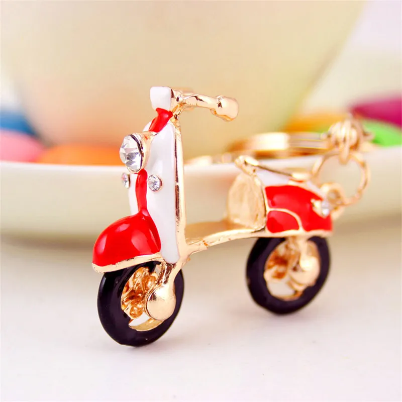 New Fashion Motorcycle Keychain Trinket Motor Scooter Crystal Car Key chain Bag Charm Women\'s Key ring for a woman