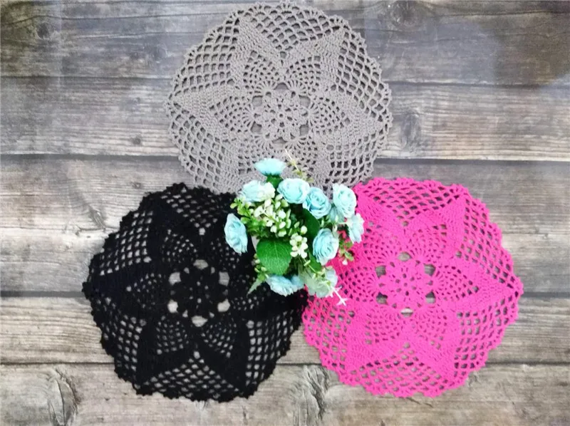 25CM Round Vintage Cotton Lace Wedding Doily Handmade Crochet Table Placemat Cloth Kitchen Coffee Mug Cup Coaster Pad 3Colors