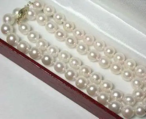 

8-9mm Hand Knotted White Akoya Cultured Pearl Necklace 17"