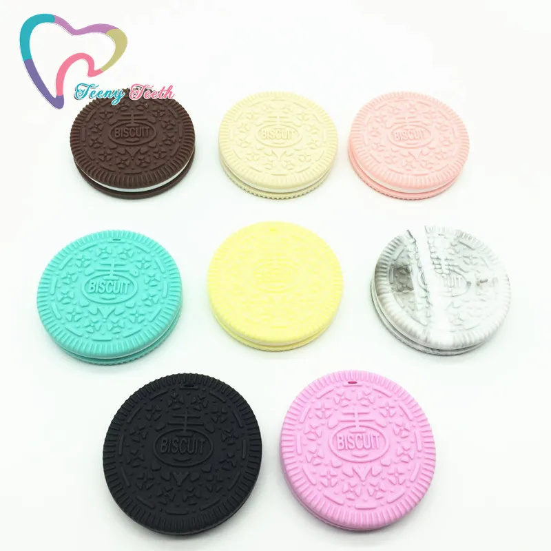 Teeny Teeth 5 PCS Cookie Silicone Pendants Oreo Silicone Teether Toys Baby Accessories Safe For Mommy Baby Teething Oreo Toys