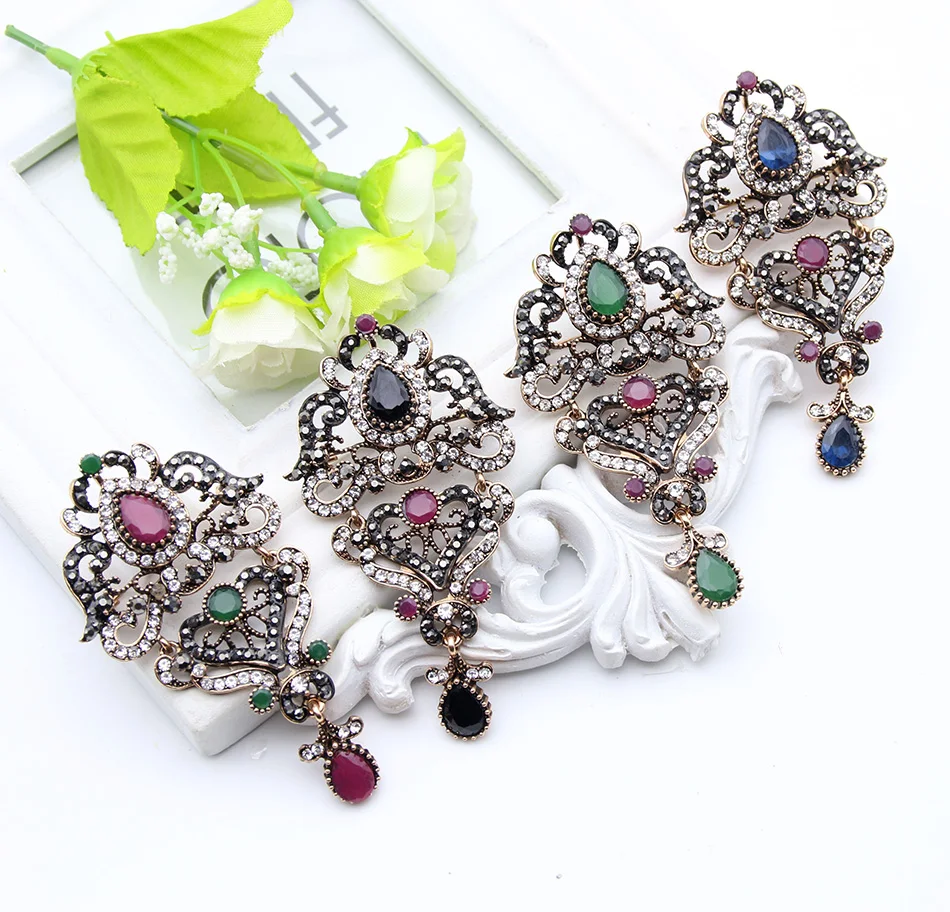 Sunspicems Vintage Turkse Broche Voor Vrouwen Etnische Partij Sieraden Antiek Goud Kleur Veelkleurig Kristal Algerije Bruid Gift 2021