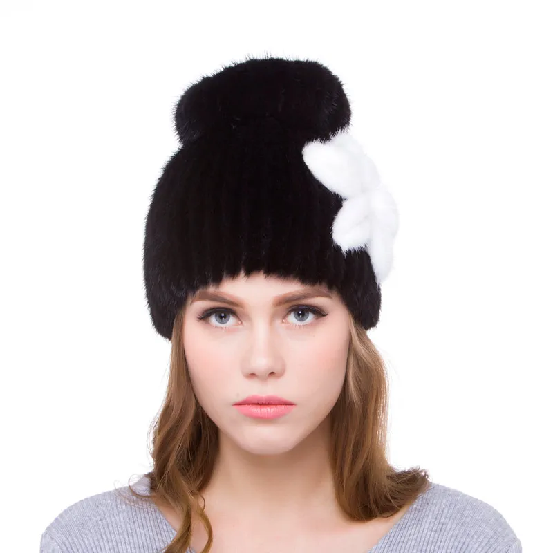 

Real Mink fur Hat Ladies Winter Warm and Comfortable Hand-Woven Flower Pattern Ear Protection Fashionable Mink Hat