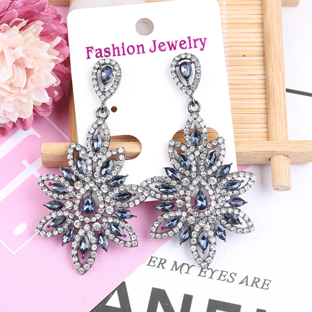 VEYO Dangle Earings for Women Leaf shape Crystal Earings Hollow out Full Rhinestone Fashion Jewelry Pendientes New Wholesale