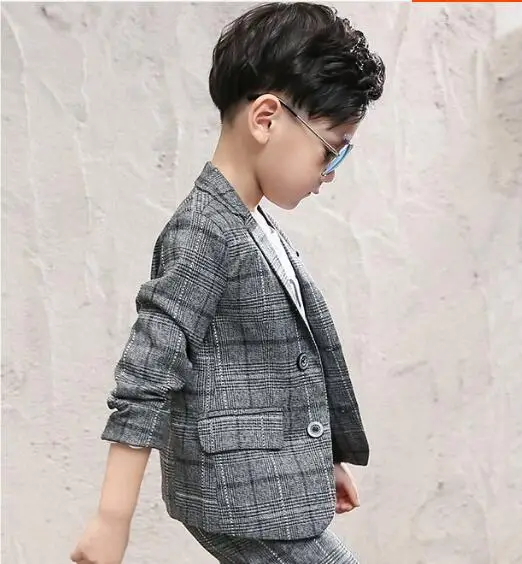 Leisure 2pcs Boys Gentleman Formal Suits Striped Fashion Blazer+Pant Kids Wedding Suits Children Party Clothing