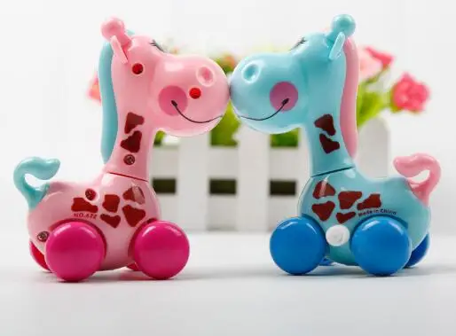 Cute Cartoon Animal Giraffe Clockwork Wind Up Baby Toys Running Head Tail Swing Classic Newborn Toy Children Gift Spring Toy YH1