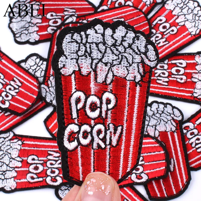 10 sztuk/partia Cartoon Popcorn naklejki żelazna odzież odznaka DIY przyszyć naszywka na tkaninę akcesoria odzieżowe aplikacje na dżinsy plecak