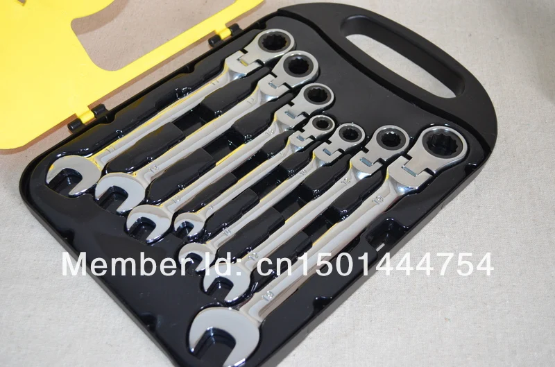 Wholesale NEW 5set/lot CRV 72T Combination flexible Ratchet Wrench Spanner tools Set Car tool Fast shipping DIN.  7PCS/SET