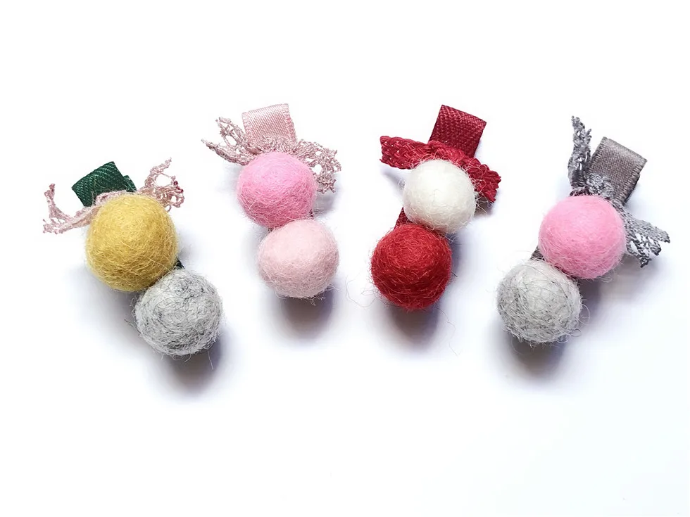 Boutique ins 12pcs Fashion Cute Felt Pom Pom Hairpins Wool Color Balls Bow Hair Clips Princess Headwear Winter Hair Accessories