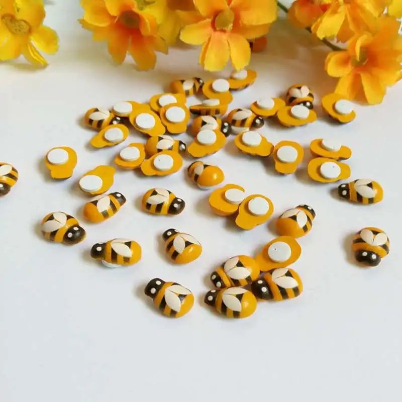 100Pcs/lot Bees / Ladybugs Wooden Buttons Flatback Cabochon Scrapbooking Crafts Wood Knopf Bouton Kawaii Decor Diy Accessories