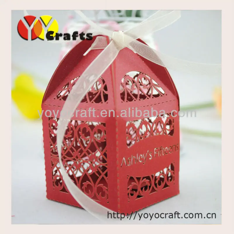 Popular Design Personalized White Laser Cut Wedding Box