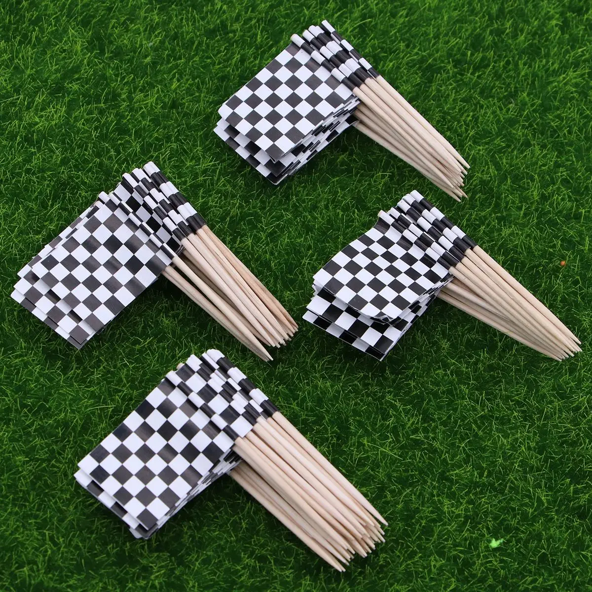 100pcs Racing Flag Toothpicks Wood Checkered Flag Picks Appetizer Toothpicks Fruit Sticks For Cocktail Party - Black And White