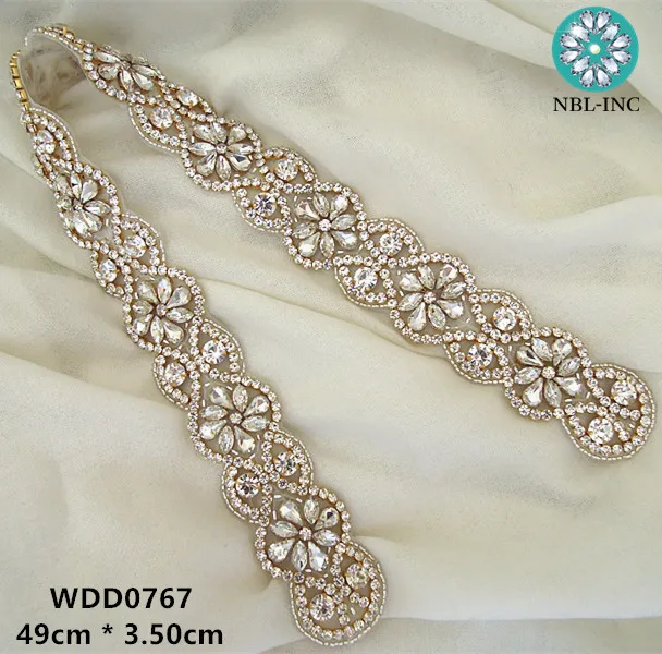 

(30PCS )Wholesale bridal sash hand beaded sewing crystal rhinestone appliques iron on for wedding dresses sash belt WDD0767