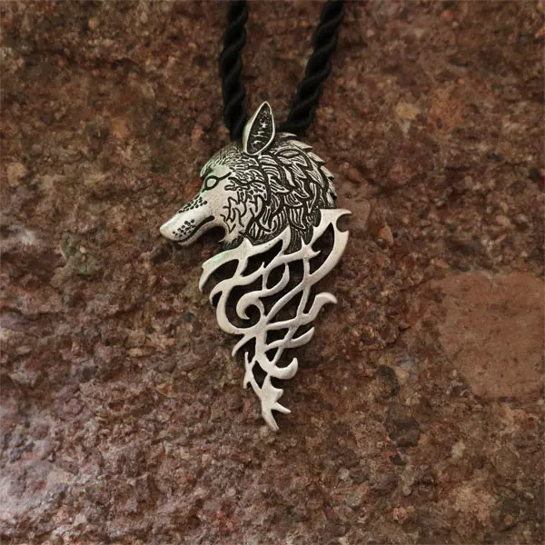 

20pcs wholesale fashion celt wolf head pendant viking wolf men necklace amulet pendant jewelry