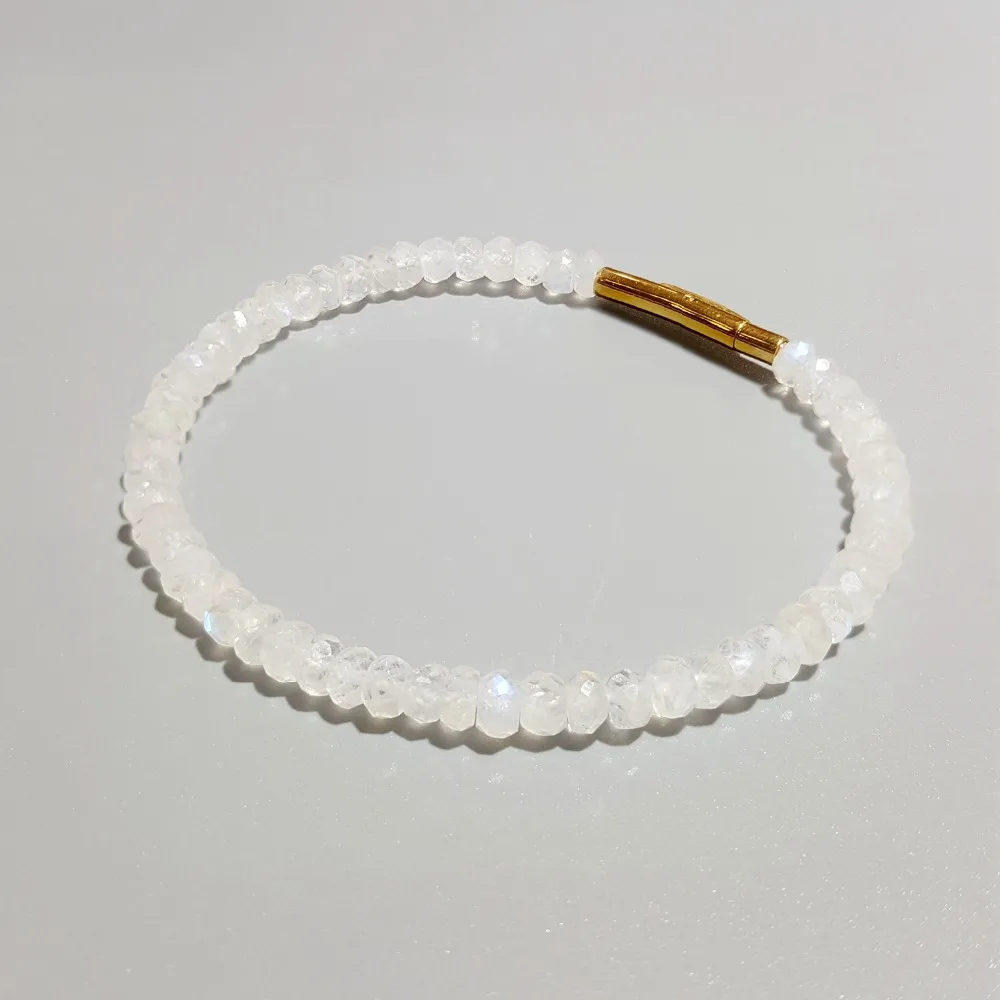 Lii Ji Matte Natural Stone Moonstone/Labradorite Bracelet