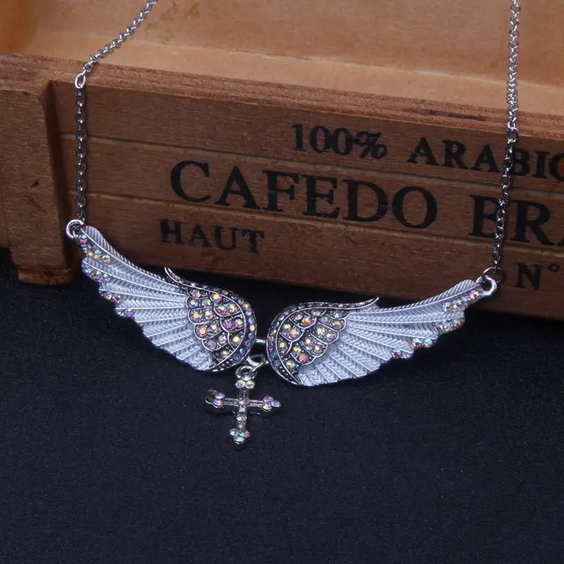 الأزياء الأزرق الأبيض الوردي سحر كريستال أجنحة الملاك الصليب قلادة قلادة Shellhard خمر مجوهرات للنساء الزفاف هدية الزفاف #4