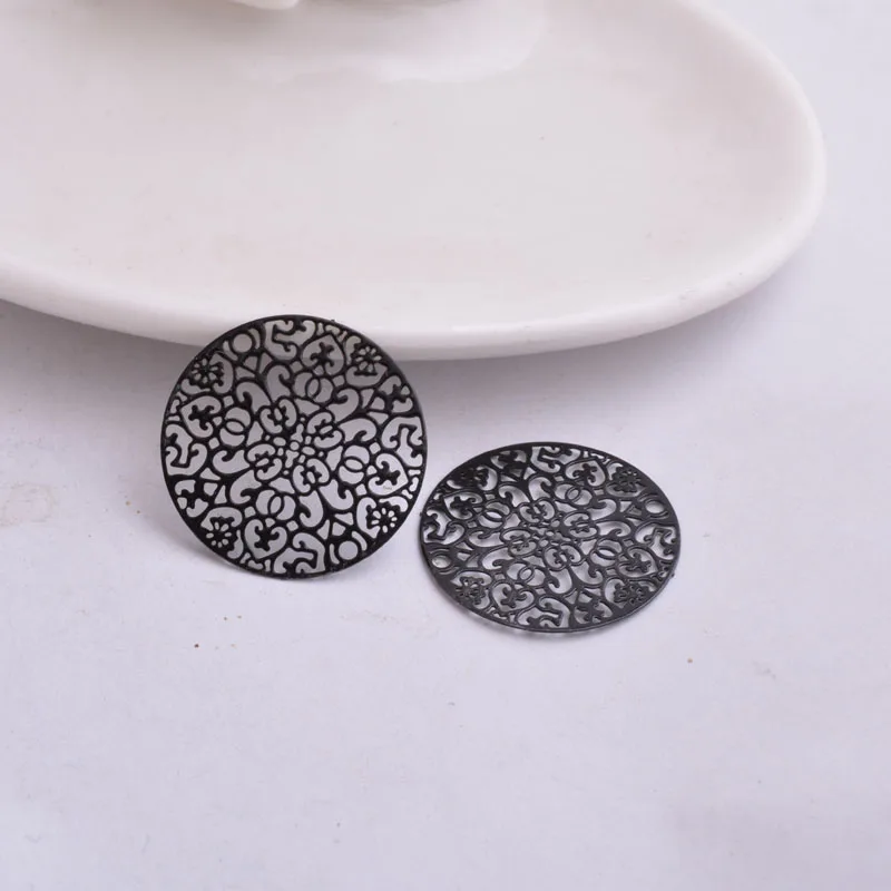 50 Stück AA3212 25mm Bunte Runde Blumen-Verbinder aus Messing, bemalt, Estampes rondes Charms für DIY-Schmuckherstellung – Detail 6