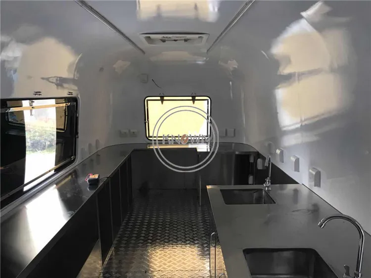 304 مواد من الستانلس ستيل في الهواء الطلق تستخدم عربة غذاء متنقلة الغذاء شاحنة مقطورة الغذاء للحصول على وجبات خفيفة للكلاب الساخنة