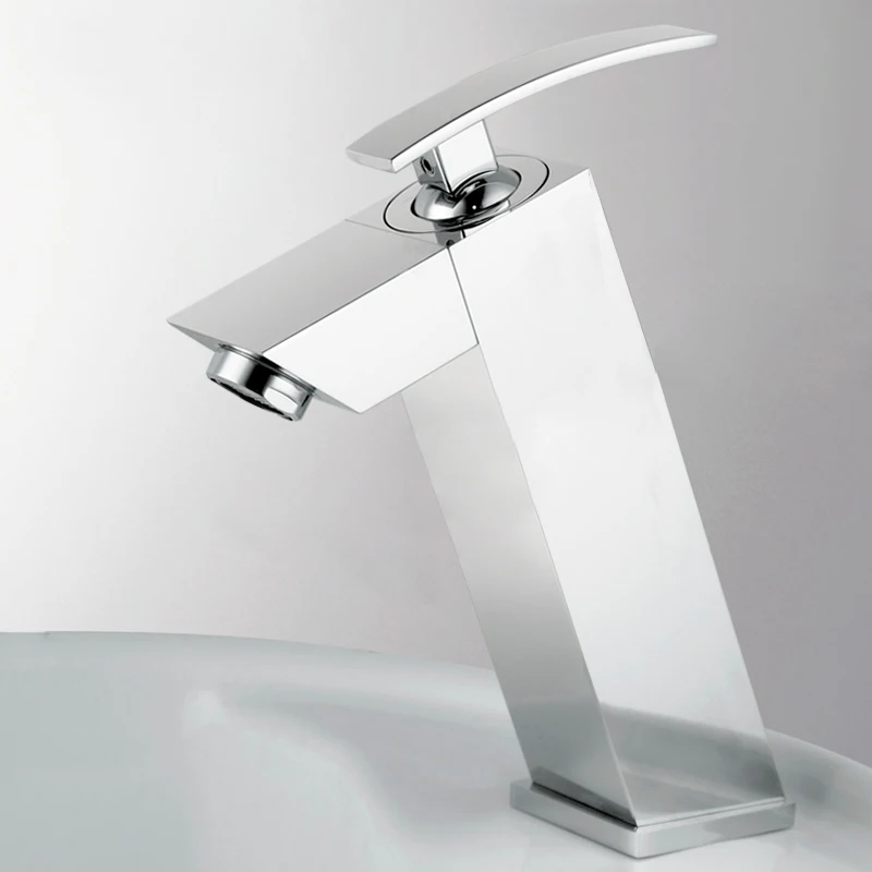 Modern Basin Faucet Chrome Plated Deck Mounted WitSingle Holder Single Hole Italic Hot Cold Mixer Water Tap