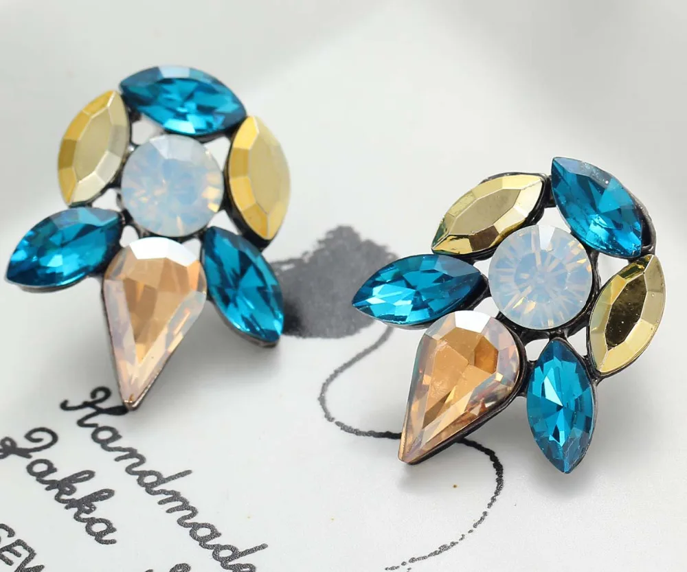 YaYi Gold Brown Blue White Opalescence Glass Rhinestone Dangle Earring Women's Fashion Gun Black Gem Earrings For Women E1098