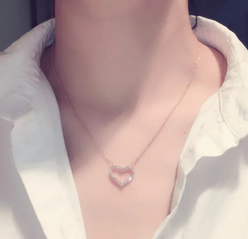 Romantic Shiny AAA Zircon Heart Pendant Necklaces For Women Jewelry Exquisite Rose Gold White Gold Color Short Clavicle Necklace