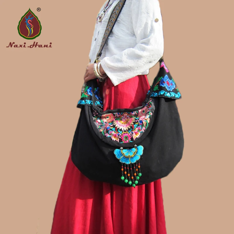 

Newest boho bag Embroidery canvas bag Handmade pendant shoulder bags Vintage large Women's bag Ethnic bag