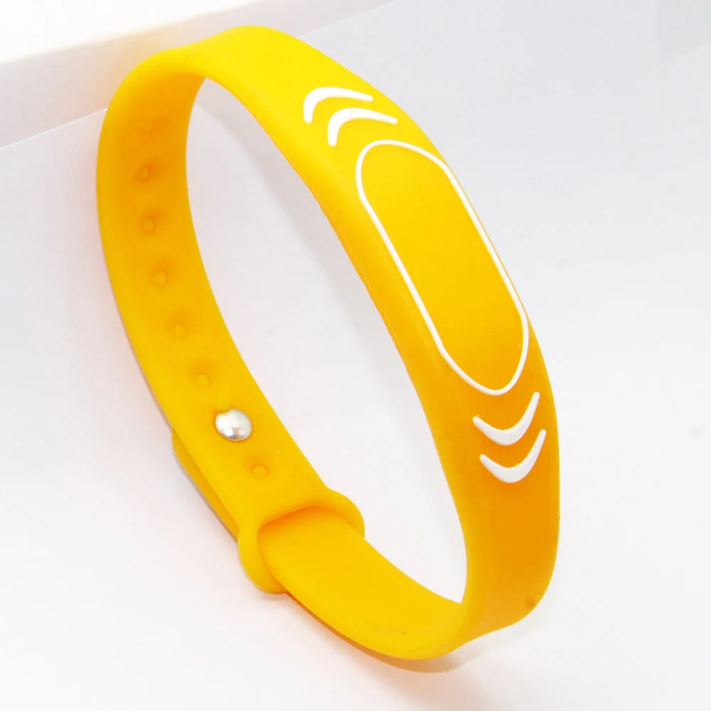 100pcs 13.56Mhz Adjustable RFID Smart Wristbands  in Yellow color