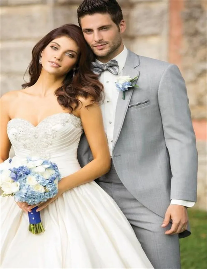 

New Arrivals One Button Light Grey Groom Tuxedos Notch Lapel Groomsmen Best Man Wedding Prom Suits (Jacket+Pants+Girdle+Tie)