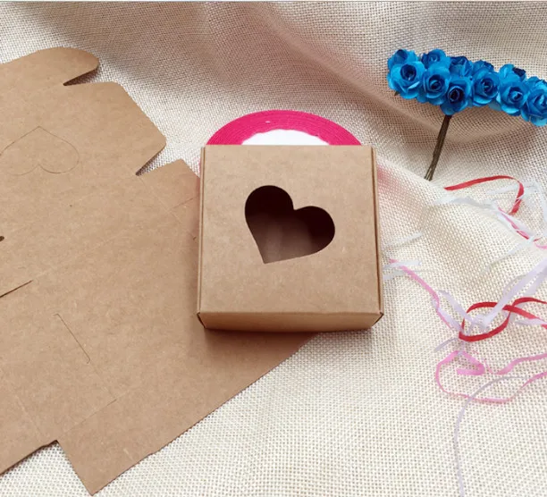 

100Pcs/ Lot 7.5*7.5*4cm Brown Heart Hollow Out Kraft Paper Packing Box DIY Soap Party Wedding Cupcake Cosmetic Package Boxes