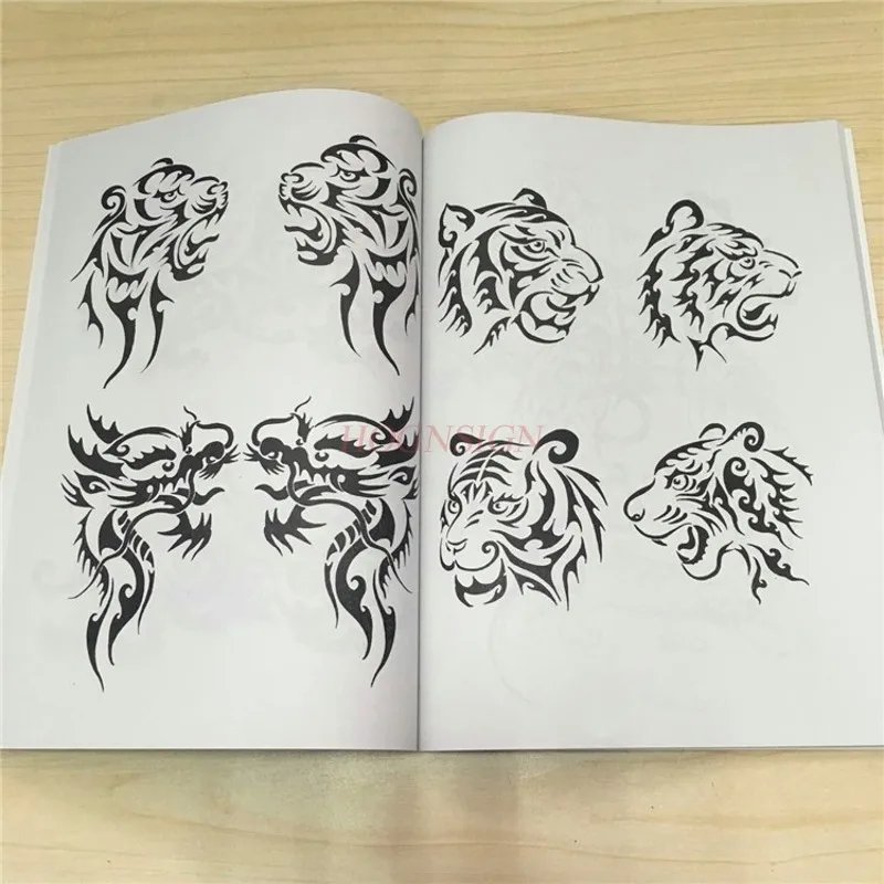 Chinese Totem Tattoo Book Manuscript Pattern Atlas Album Practical Small Embroidered Drawing Material Equipment Supplies Tatoo