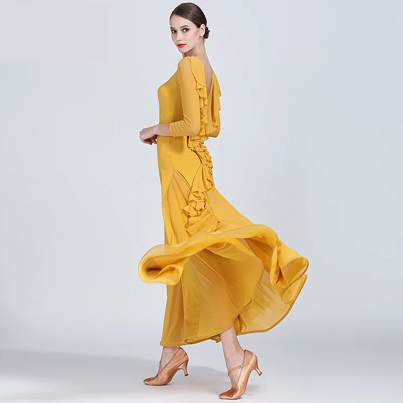 Women Standard Ballroom Dance Dress fo Waltz/tango/foxtrot Performance Competition Dress green color