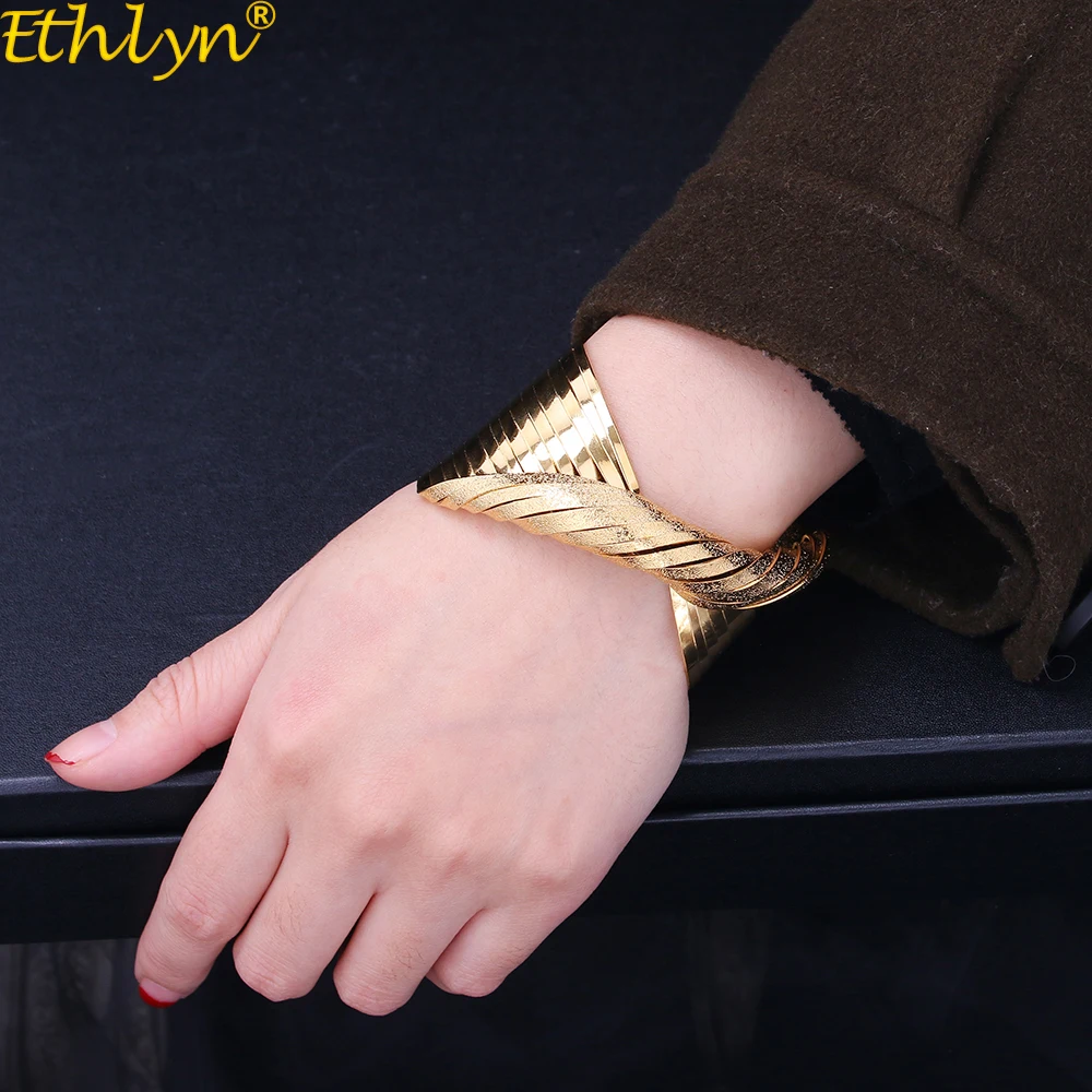 Ethlyn Nigerian Gold Color Twisted  Chunky Bangle ,Women Cooper Bangles Bracelets Daily Use Wear Accessories Jewelry Gifts  B181