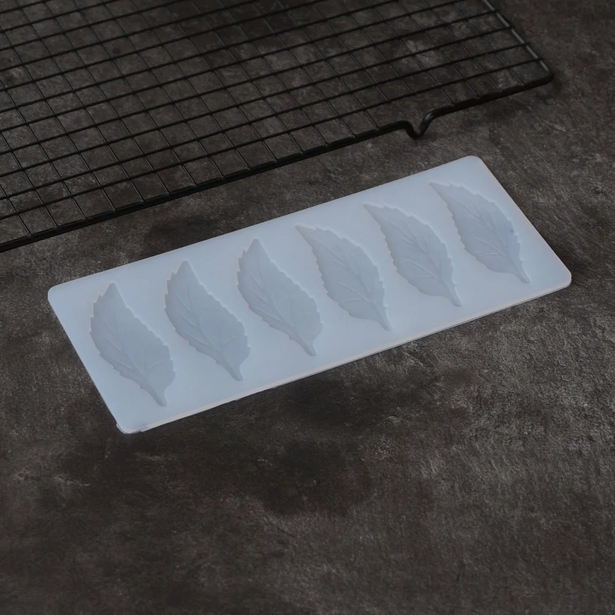 Lanceolate Leaf Shape Silicone Mold Cake Decorating Long Narrow Leaves Chocolate Transfer Sheet Mould Baking Stencil Chablon