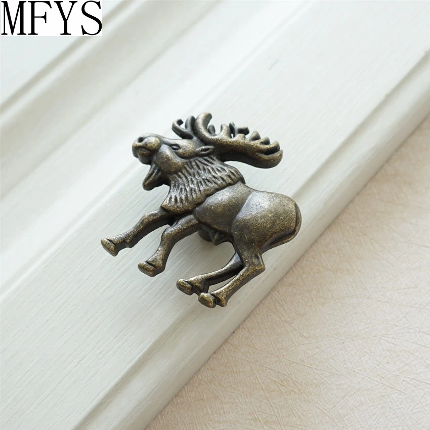 Vintage Handles for Cabinets and Drawers Elk Shape Furniture Handle Antique Bronze Drawer Dresser Pulls Cupboard Wardrobe Knobs