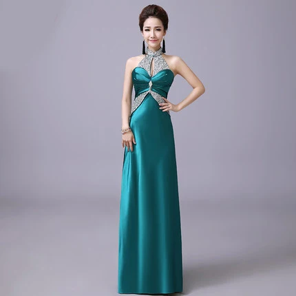 The new autumn and winter evening party dress female host hanging neck Slim long paragraph dress