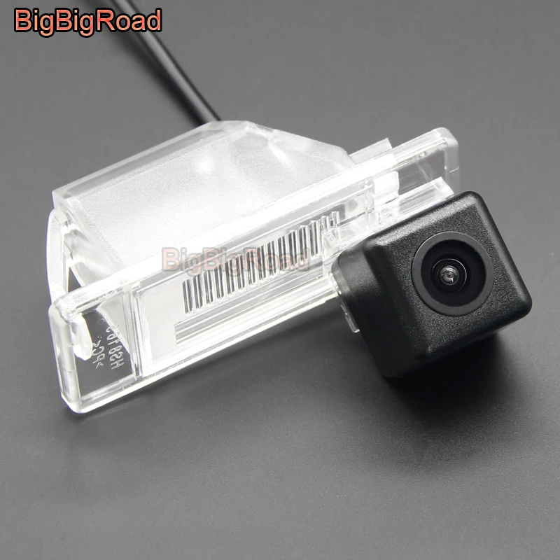 

BigBigRoad For Nissan Juke F15 / Infiniti ESQ 2011~2015 HD Rear view Camera / Back up Reverse Camera / CCD Night Vision