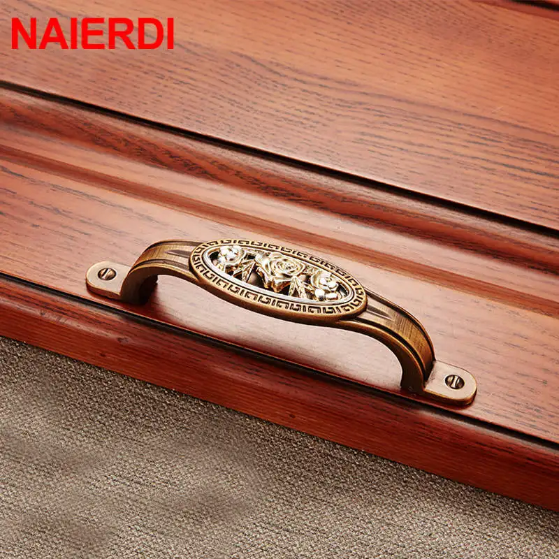 NAIERDI Vintage Ceramic Gold Cabinet Handles Drawer Knobs Zinc Alloy Wardrobe Door Handles Pulls European Furniture Handle