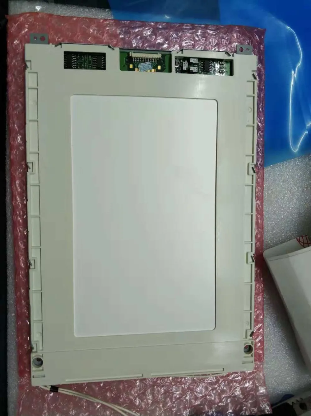 SP24V001  LCD Panel new and original