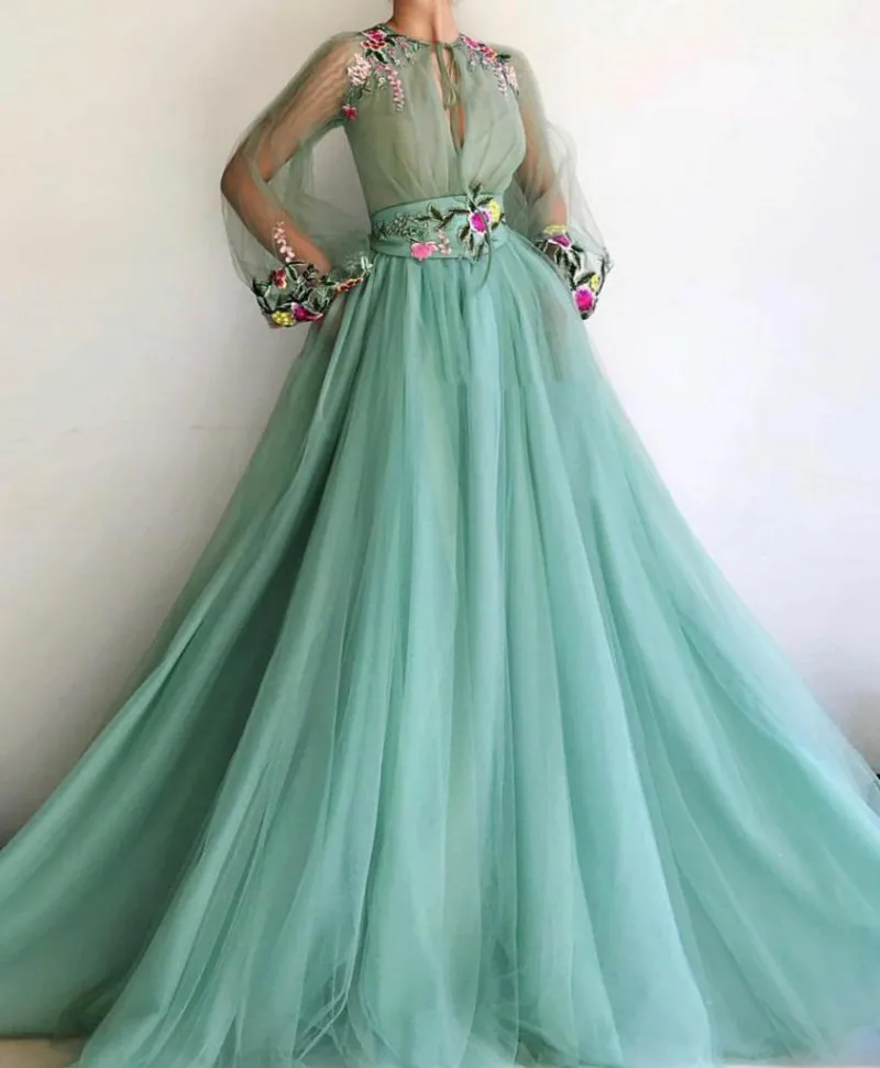 Attractive Prom Dresses Jewel Neck Long Sleeves Lace Appliques A Line Evening Gowns Custom Made Sweep Train Guest Party Dress