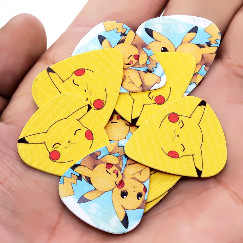 SOACH 50PCS 0.46mm Japanese anime role Hot sale exquisite high quality two side earrings pick DIY design pick guitar picks