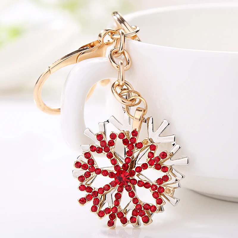 Creative jewelry key chain snowflake keychain ladies jewelry gift cute snowflake car pendant 2 colors