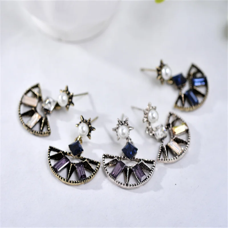 LUBOV Bohemian New Wedding Crystal Stud Earrings for Women Shiny Colorful Glass Statement Earrings Party Jewelry Friend Gift