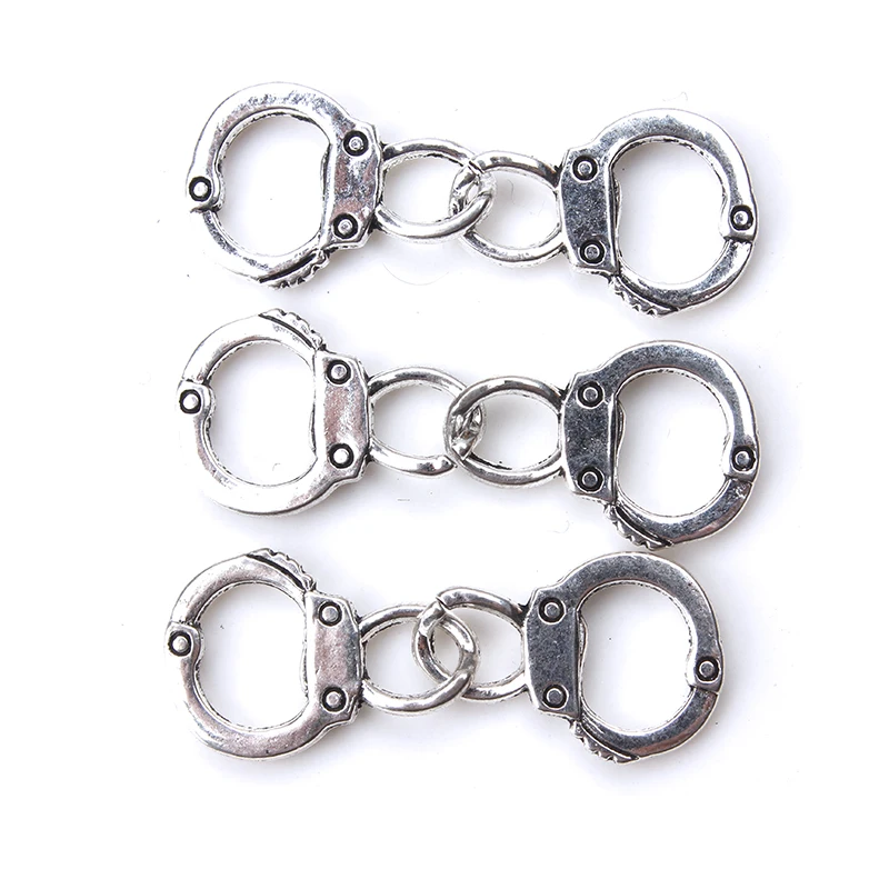 10pcs/lot 18mm x 12mm Handcuffs Charms Antique Silver Color Great Quality for diy jewelry accessories findings handmade making