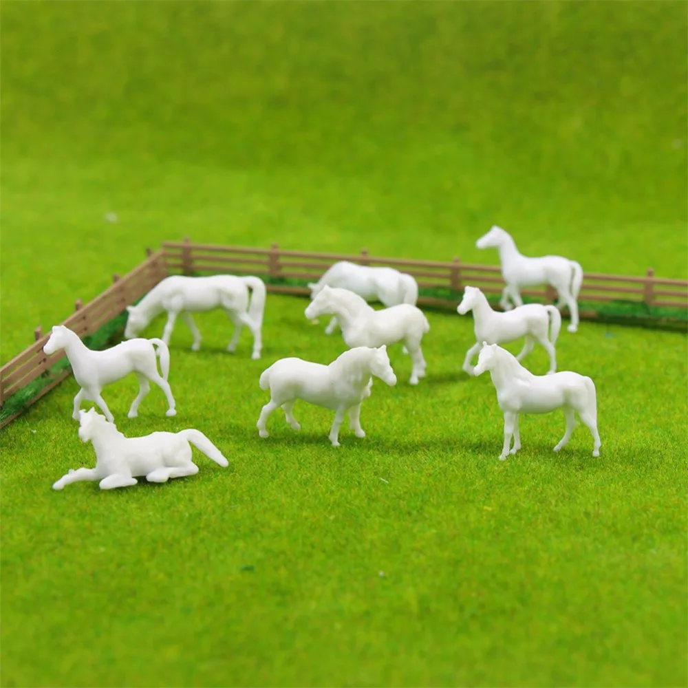 100pcs HO Scale 1:87 Unpainted Farm Horse White Model Horses Different Poses AN8702B