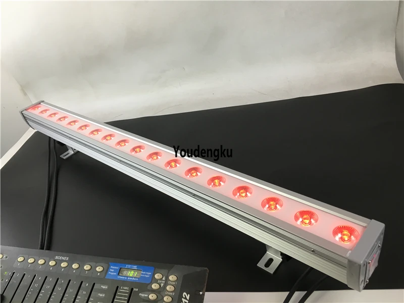 2 pieces Waterproof aluminium lighting bridges led washer wall 18x3w rgb 3in1 p65 led wall washer 3w led wall wash